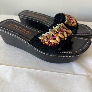 DONALD PLINER Size 9.5 Beaded Black Platform Sandals - Made in Italy